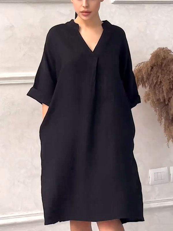 Luźna sukienka plus size z bawełny i lnu z dekoltem w serek Luźna sukienka plus size z bawełny i lnu z dekoltem w serek