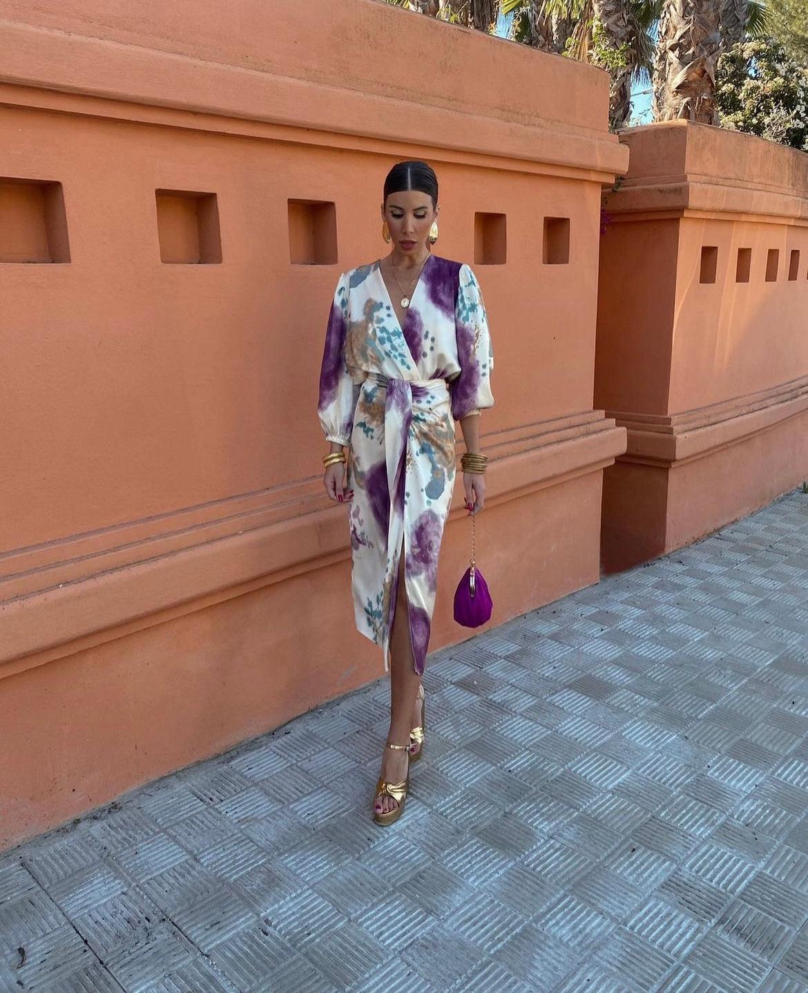 Elegant purple v-neck dress?
