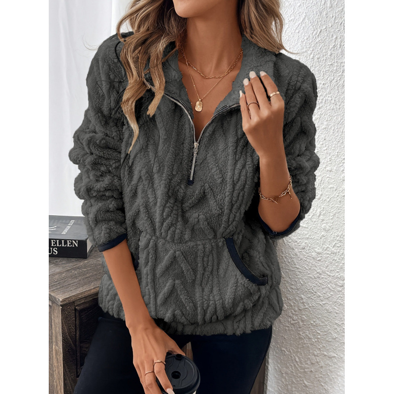 Contrast color half-open collar plush sweatshirt Contrast color half-open collar plush sweatshirt
